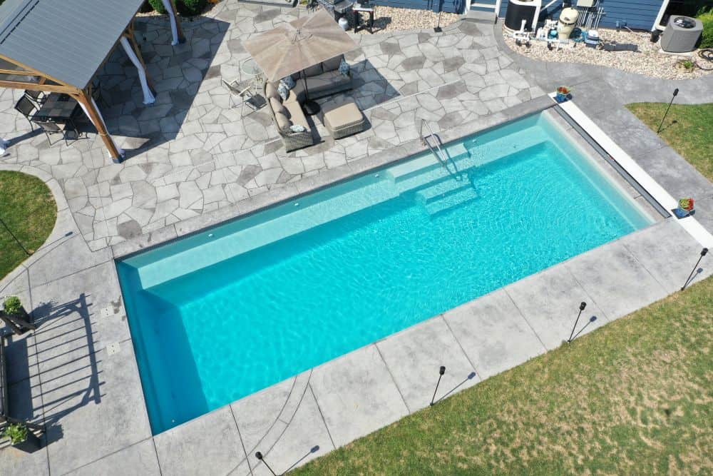 DJI_0021 – 40′ ICE SILVER MARVELOUS