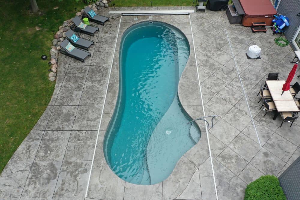 DJI_0061 – 40′ STORM GRAY INSPIRATION