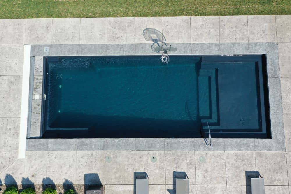 DJI_0094 – 40′ VOLCANIC BLACK ILLUSION