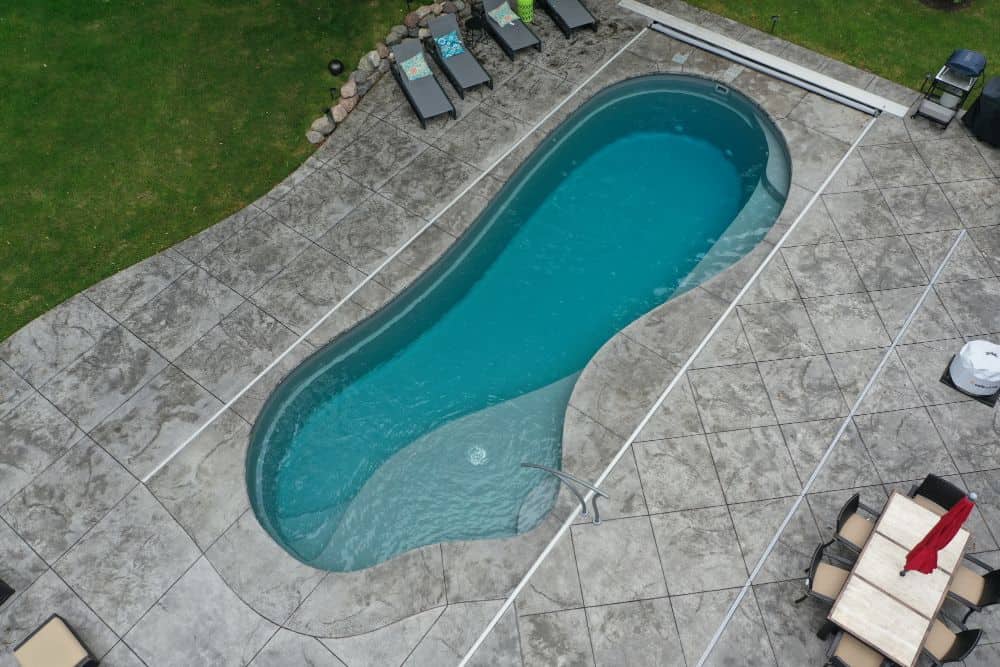 DJI_0109 – 40′ STORM GRAY INSPIRATION