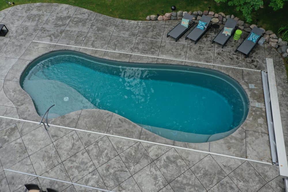 DJI_0117 – 40′ STORM GRAY INSPIRATION