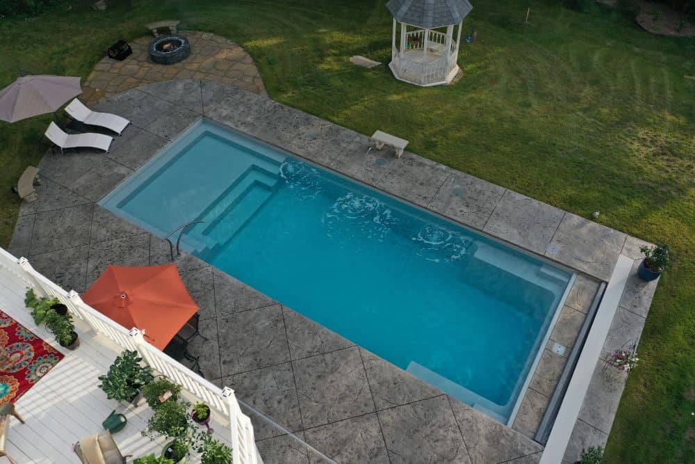 DJI_0177 – 40′ ICE SILVER ILLUSION